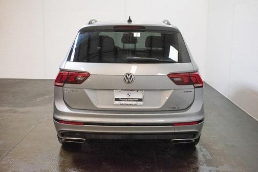 2020 Volkswagen Tiguan 2.0T SE R-Line Black 4MOTION