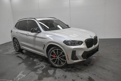 2023 BMW X3 M40i