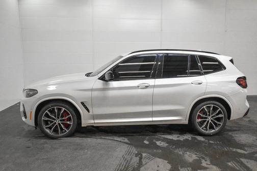 2023 BMW X3 M40i