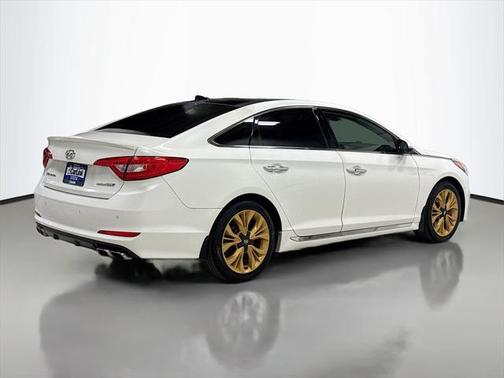 2017 Hyundai SONATA Limited 2.0T