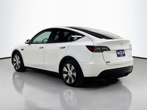 2022 Tesla Model Y Long Range Dual Motor All-Wheel Drive