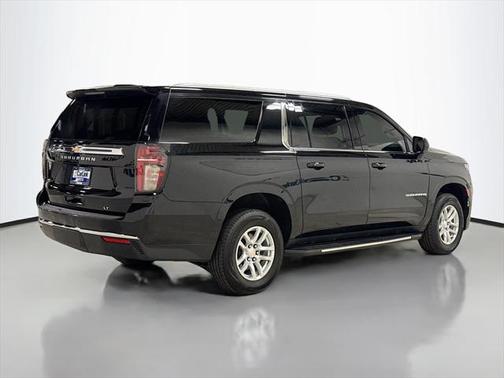 2021 Chevrolet Suburban LT