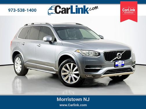 Gray Metallic 2016 Volvo XC90 T6 Momentum
