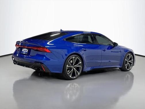 2022 Audi RS 7 4.0T