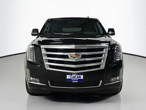 2018 Cadillac Escalade ESV Luxury