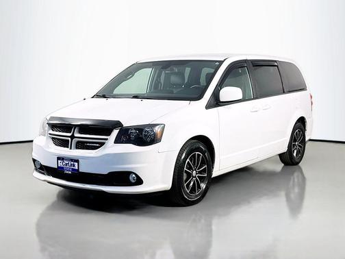 White Knuckle Clearcoat 2018 Dodge Grand Caravan GT