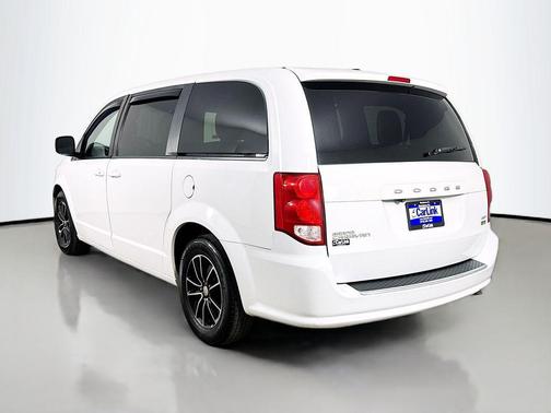 White Knuckle Clearcoat 2018 Dodge Grand Caravan GT