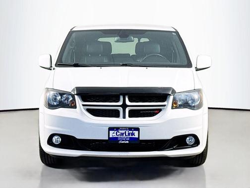 White Knuckle Clearcoat 2018 Dodge Grand Caravan GT