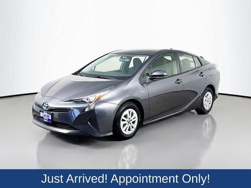 Magnetic Gray Metallic 2016 Toyota Prius Two