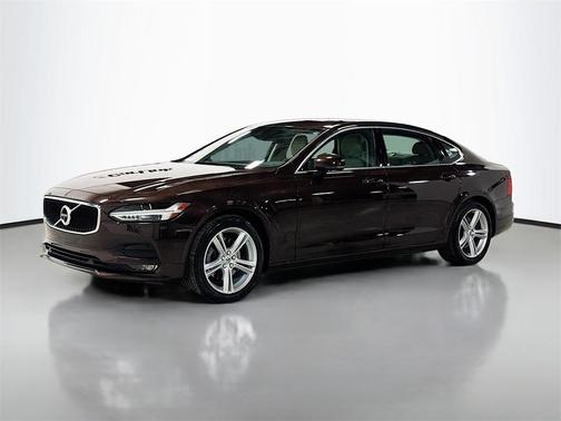2018 Volvo S90 T5 Momentum