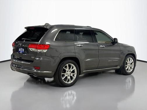 2016 Jeep Grand Cherokee Summit