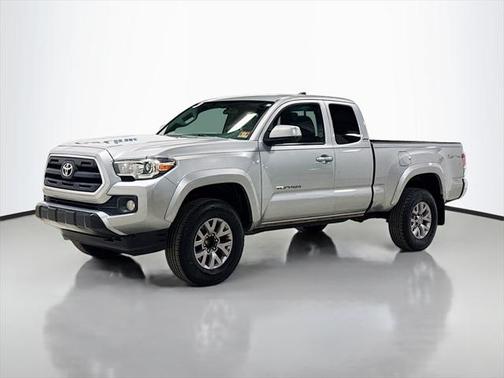 2017 Toyota Tacoma SR5