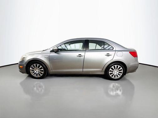 Gray 2010 Suzuki Kizashi SE