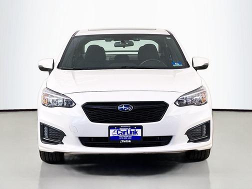 Crystal White Pearl 2019 Subaru Impreza 2.0i Sport