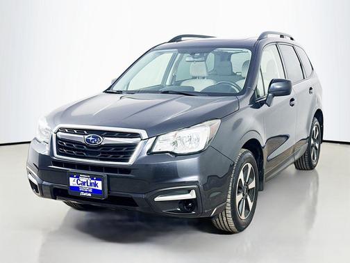Dark Gray Metallic 2017 Subaru Forester 2.5i Premium