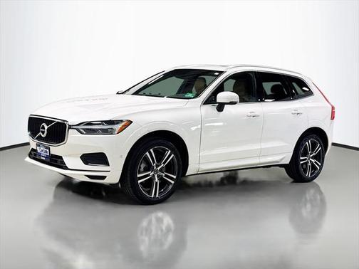 2019 Volvo XC60 T6 Momentum