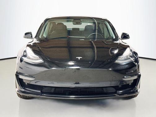 Solid Black 2020 Tesla Model 3 Standard Range Plus