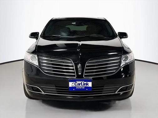 2018 Lincoln MKT Livery