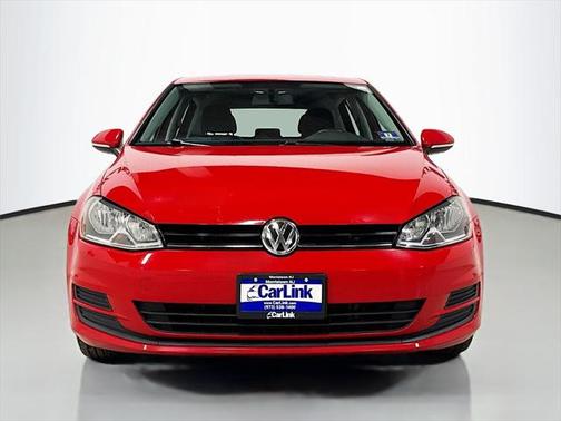 2017 Volkswagen Golf TSI S 4-Door