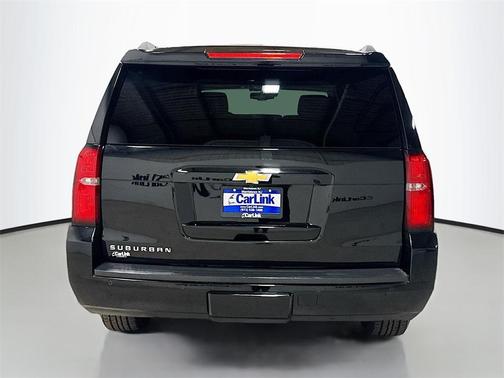 2016 Chevrolet Suburban LT