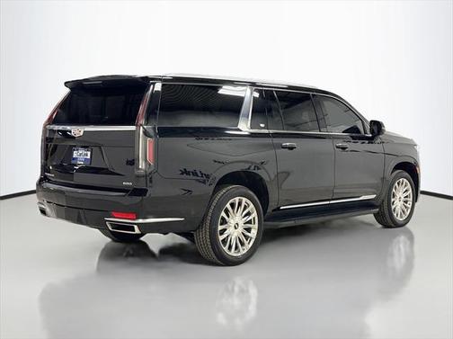 2023 Cadillac Escalade ESV Premium Luxury