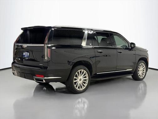 2023 Cadillac Escalade ESV Premium Luxury