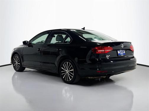 2015 Volkswagen Jetta 1.8T Sport