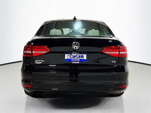 2015 Volkswagen Jetta 1.8T Sport