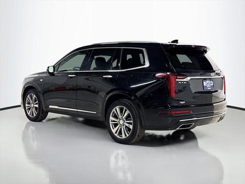 2023 Cadillac XT6 Premium Luxury FWD