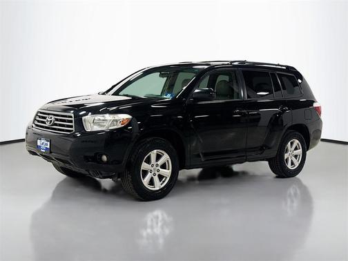 2010 Toyota Highlander SE