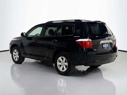 2010 Toyota Highlander SE