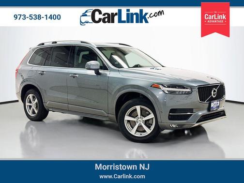 Gray Metallic 2018 Volvo XC90 T5 Momentum
