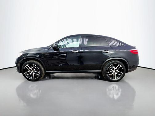 Black 2016 Mercedes-Benz GLE-Class 4MATIC