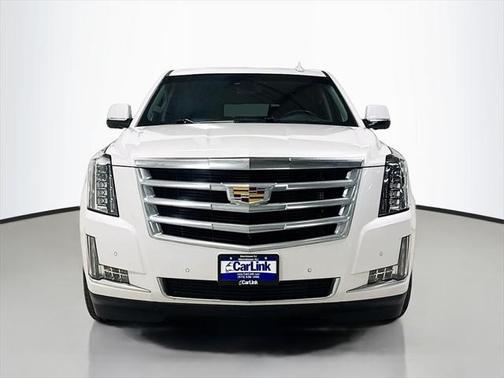 2017 Cadillac Escalade ESV Luxury