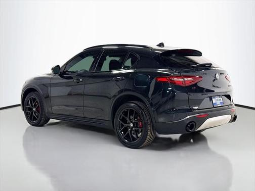 2020 Alfa Romeo Stelvio Base