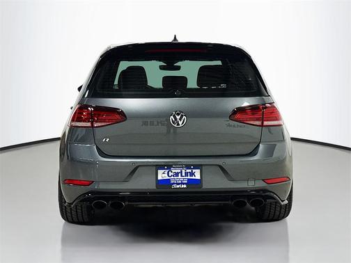 2018 Volkswagen Golf R 2.0T DSG