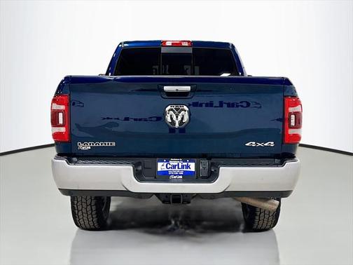 2021 RAM 2500 Laramie Crew Cab 4x4 6'4' Box
