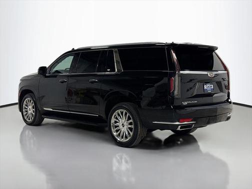 2022 Cadillac Escalade ESV Premium Luxury