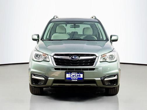Jasmine Green Metallic 2018 Subaru Forester 2.5i Premium