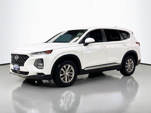 Quartz White 2019 Hyundai SANTA FE SE 2.4