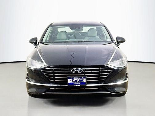 Phantom Black 2020 Hyundai SONATA SE