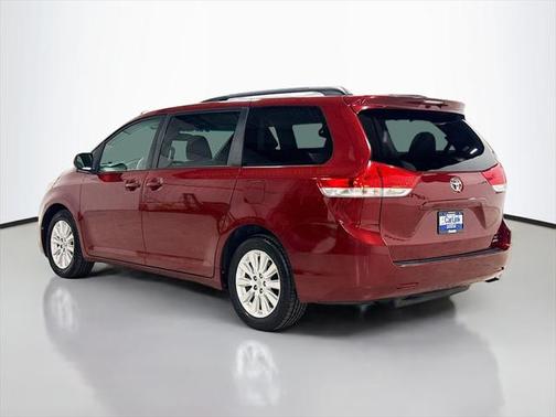 2014 Toyota Sienna LE