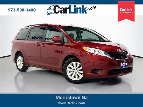 2014 Toyota Sienna LE