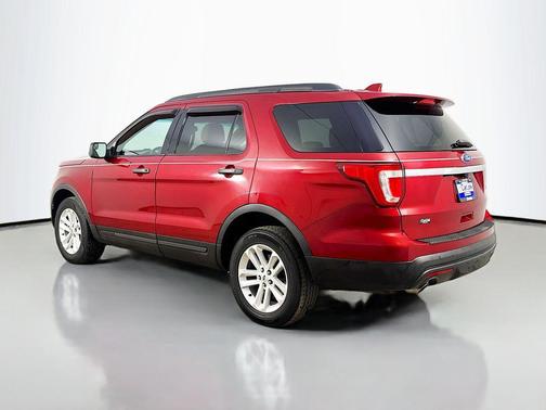 Ruby Red Metallic Tinted Clearcoat 2016 Ford Explorer Base