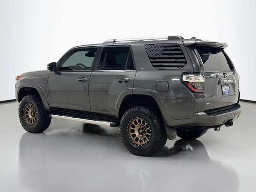 Magnetic Gray Metallic 2020 Toyota 4Runner SR5 Premium