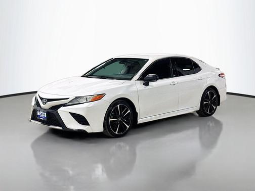 2020 Toyota Camry XSE