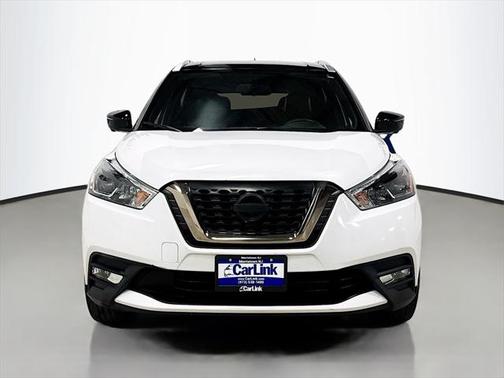 2019 Nissan Kicks SR