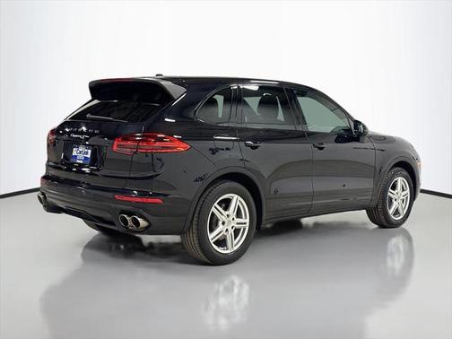 2018 Porsche Cayenne S