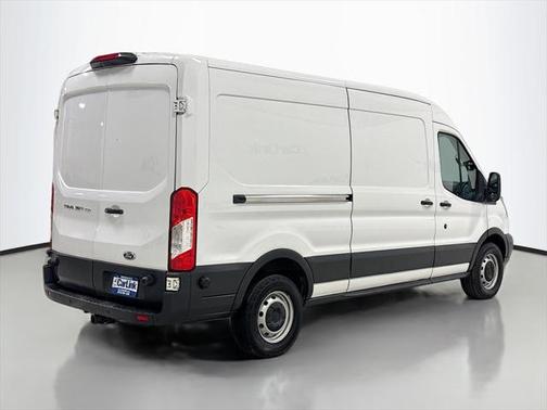 2018 Ford Transit-250 Base