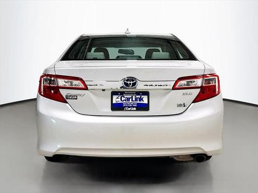2014 Toyota Camry Hybrid XLE